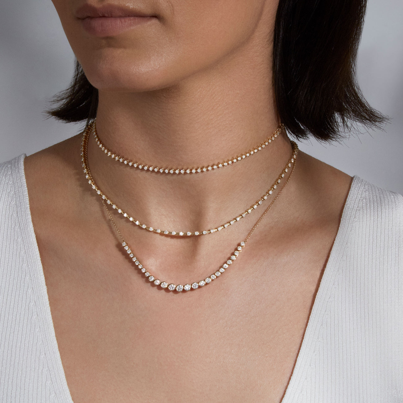 1.76 Carats Round Shape Moissanite Bezel Necklace