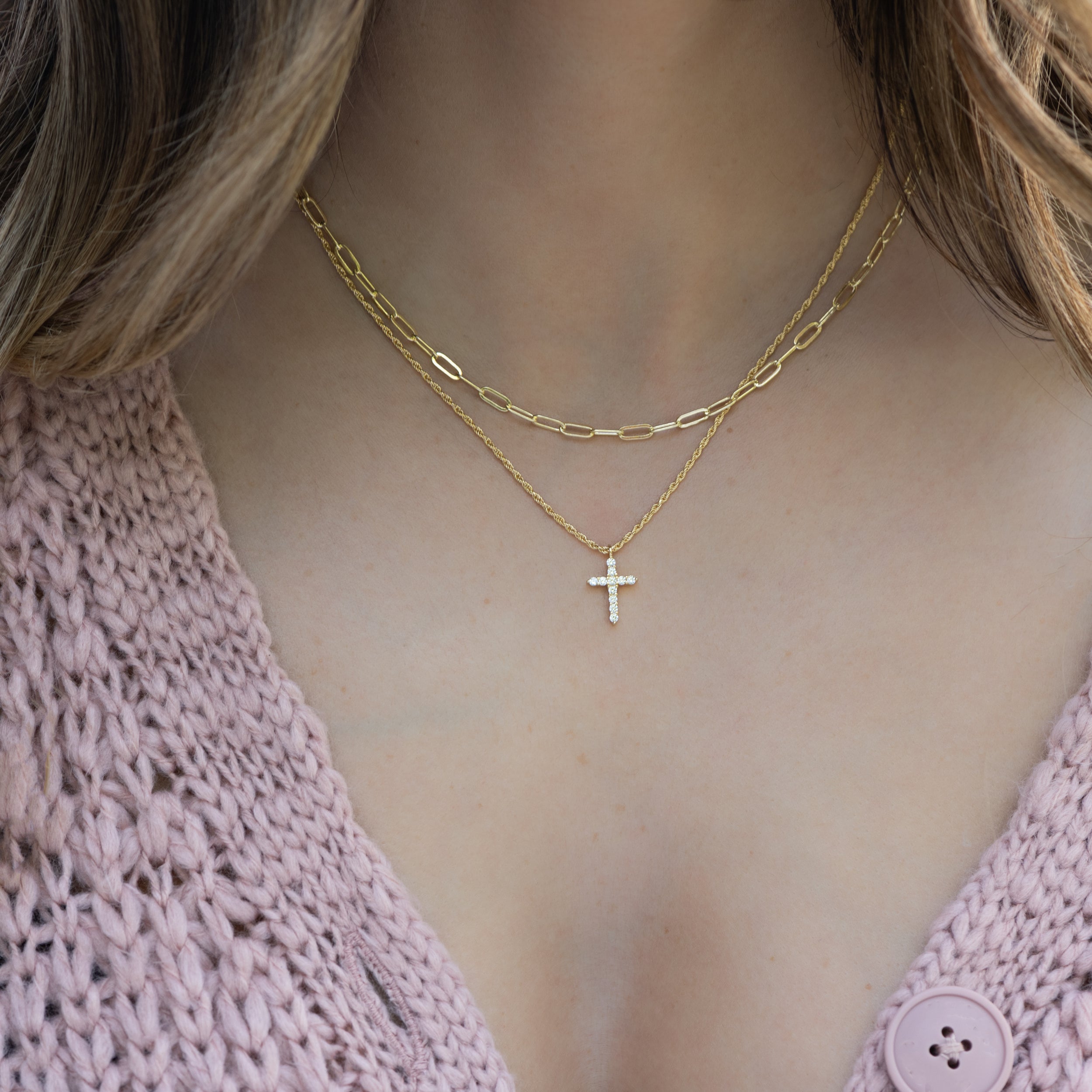 0.30 Carats Round Shape Moissanite Cross Pendant Necklace