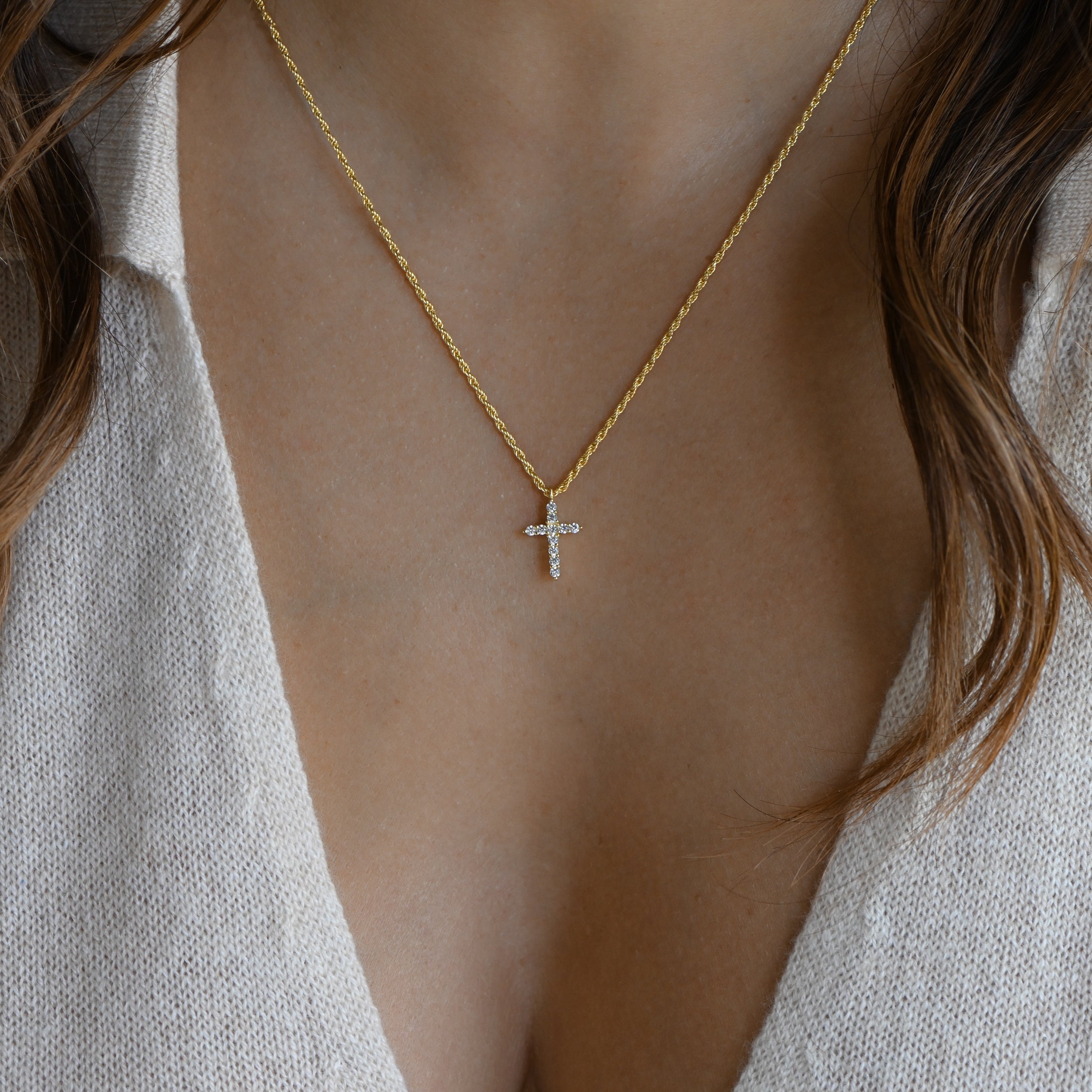 0.30 Carats Round Shape Moissanite Cross Pendant Necklace