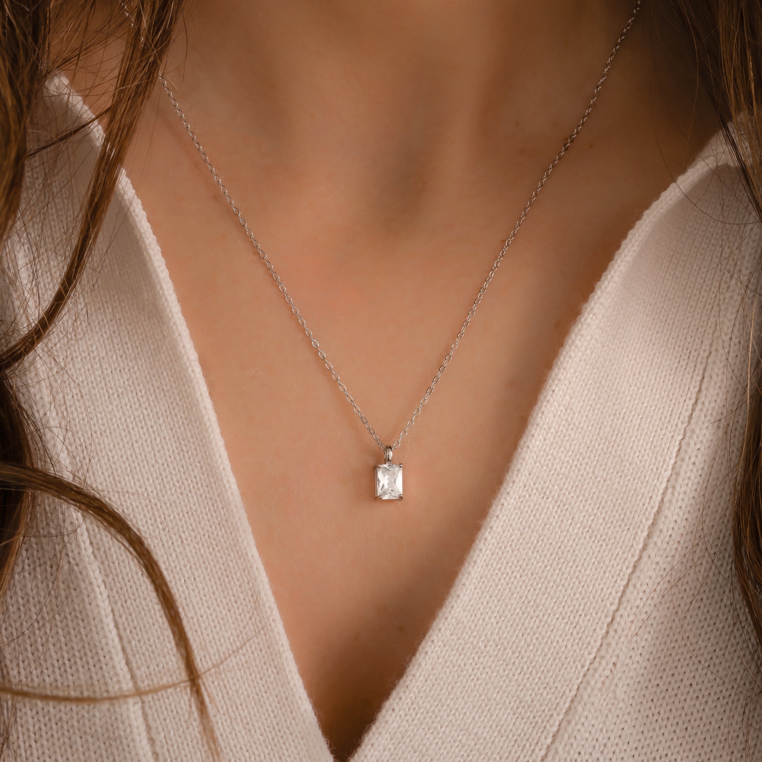 1.0 Carats Radiant Shape Moissanite Solitaire Necklace