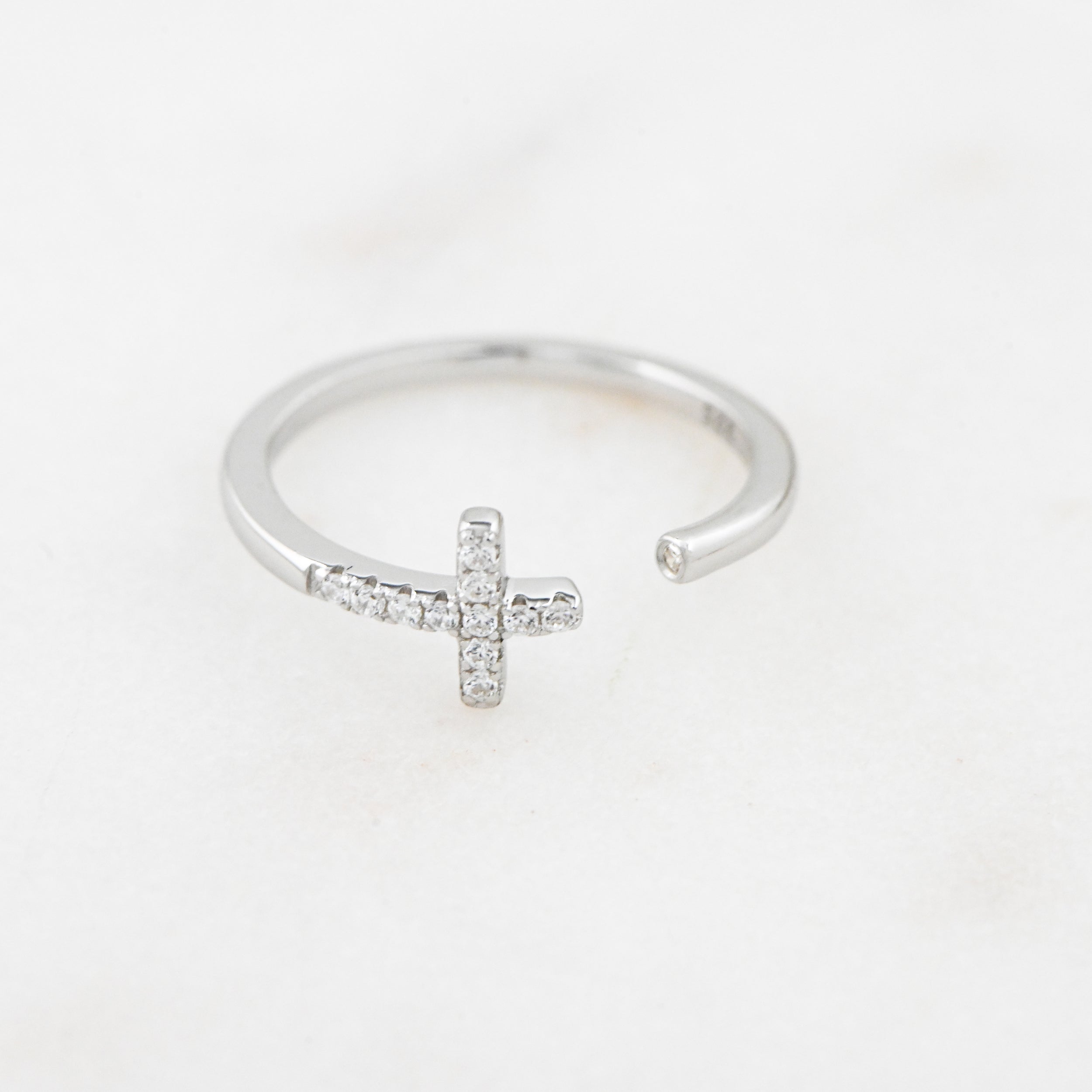 0.25 Carats Moissanite Round Cut Cross Open Setting Wedding Band