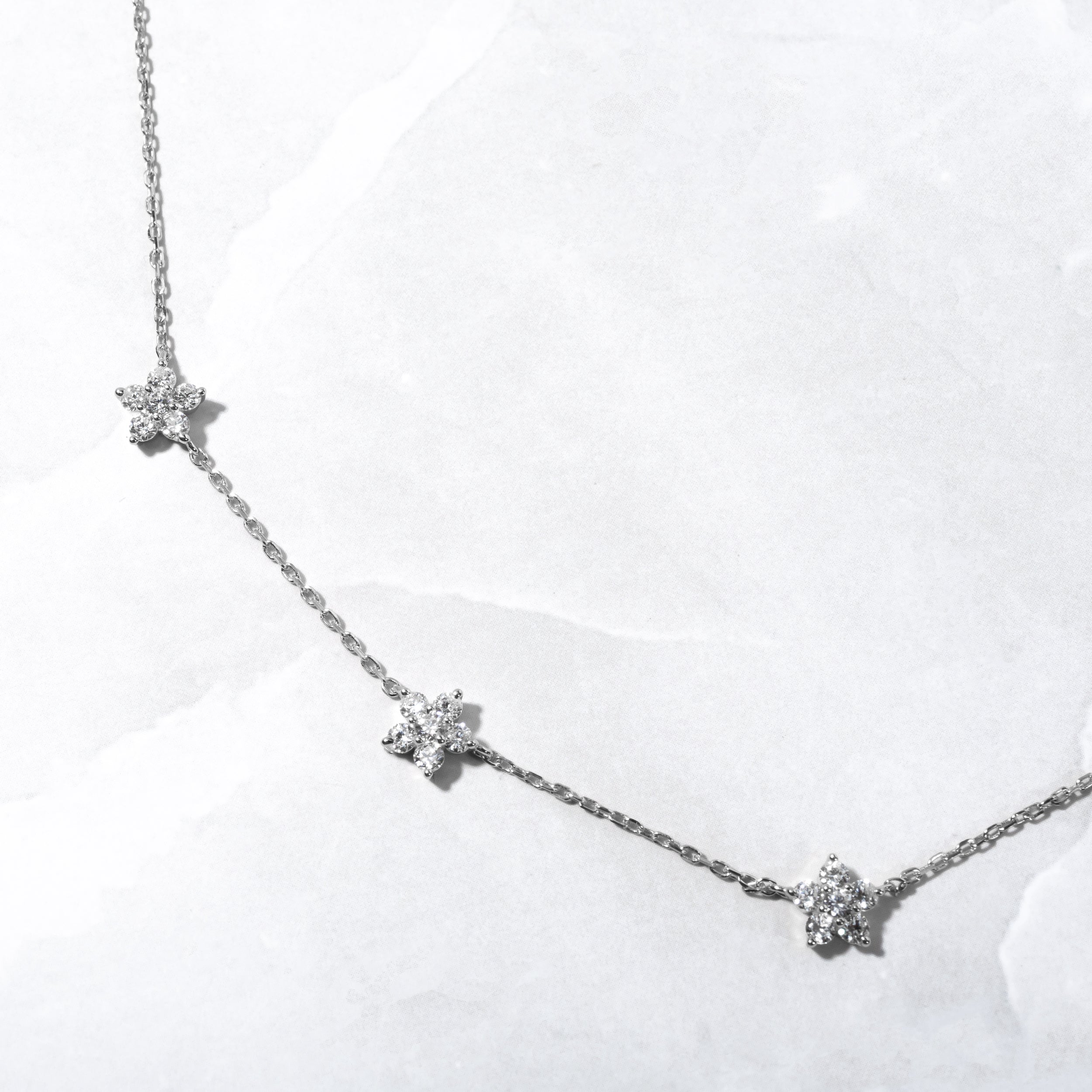0.80 Carats Round Shape Moissanite Diamond Flower Necklace