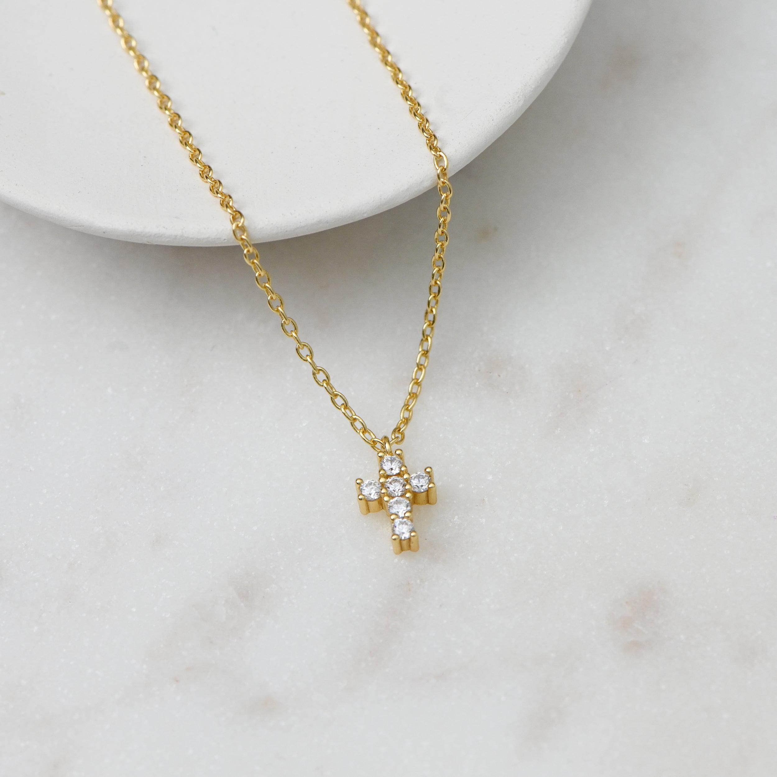 0.35 Carats Round Shape Moissanite Cross Necklace